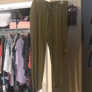 Old Navy capris